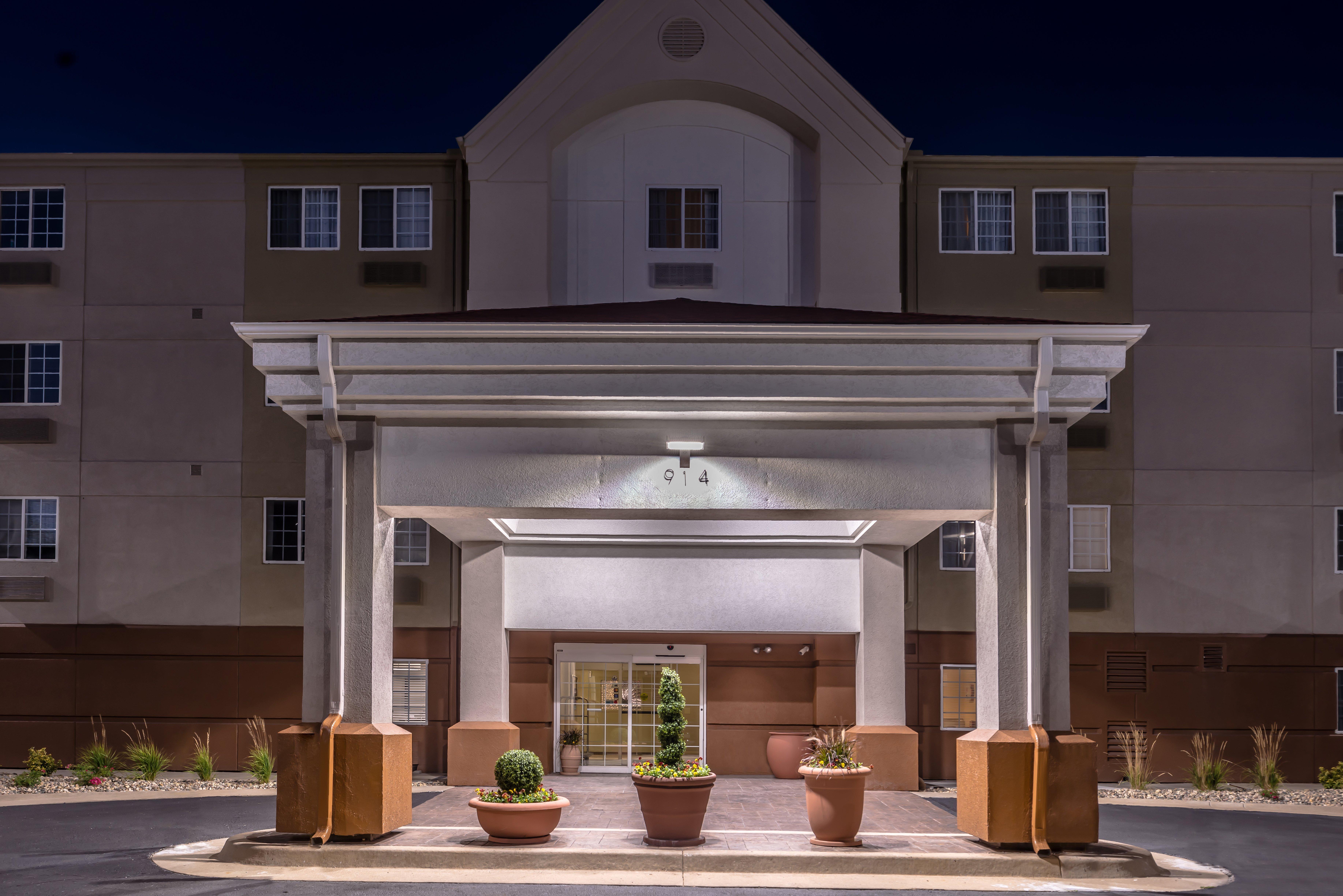 Candlewood Suites - Topeka West By Ihg מראה חיצוני תמונה