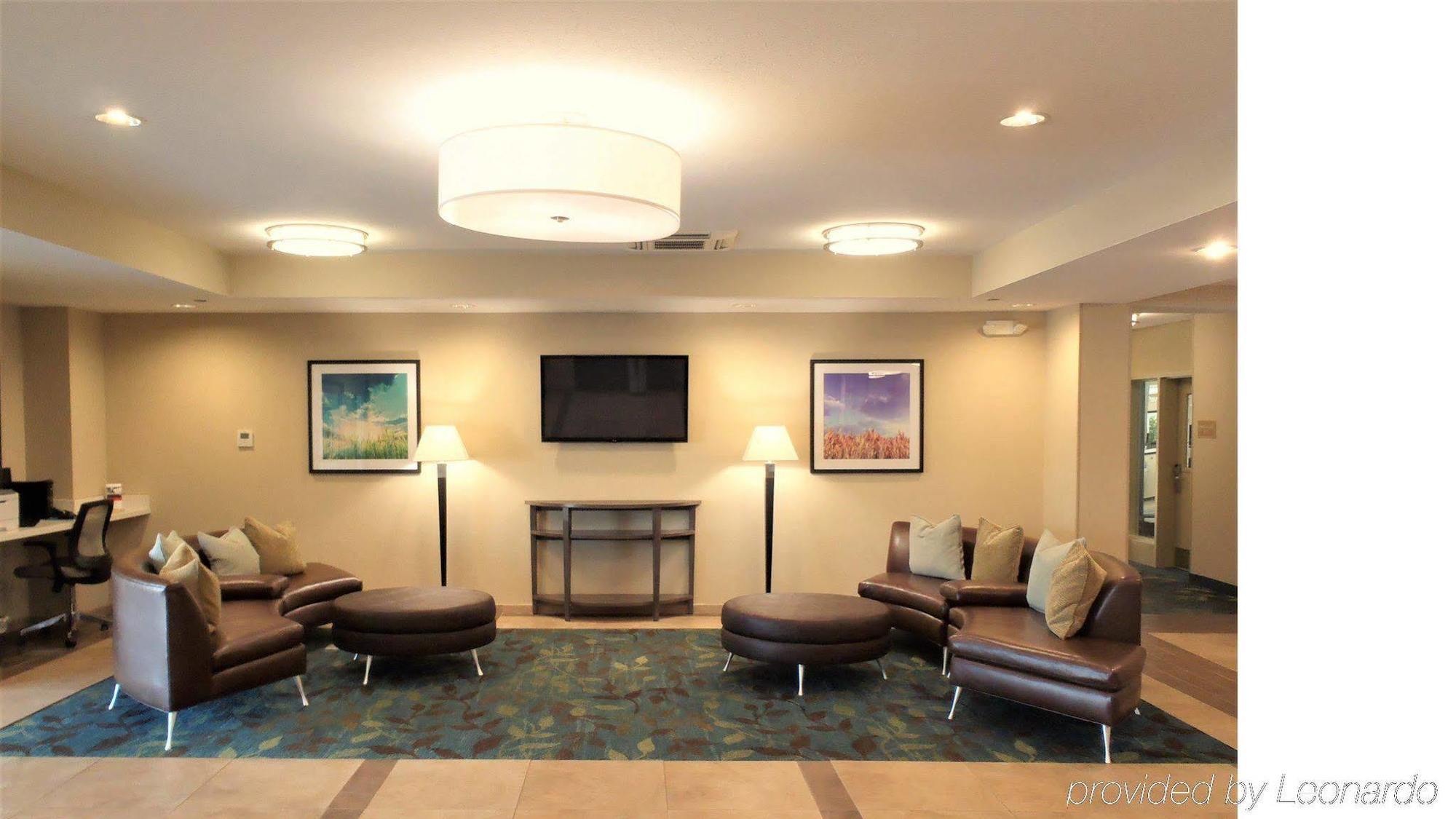 Candlewood Suites - Topeka West By Ihg מראה חיצוני תמונה